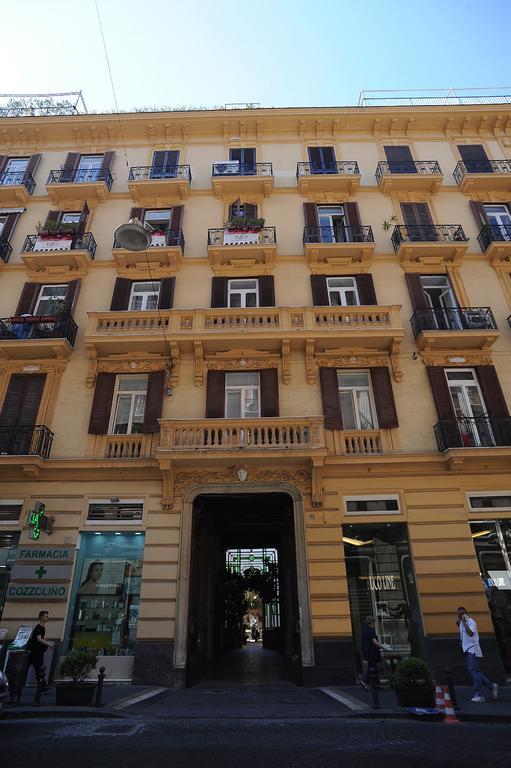 B&B Residenza Via Dei Mille Naples Exterior photo